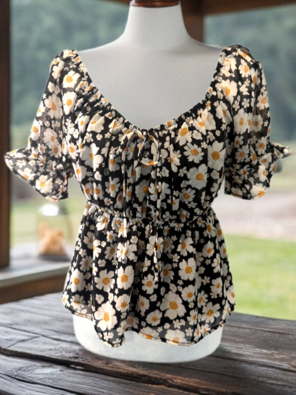 Black Floral puff sleeve Blouse country core peasant